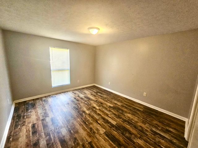 270 Tampa Dr Apt M8, Nashville, TN 37211