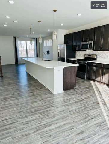 2949 Reflection Drive, Naperville, IL 60564