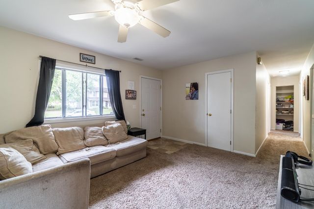 9014 Hemphill Drive, Fort Wayne, IN 46819