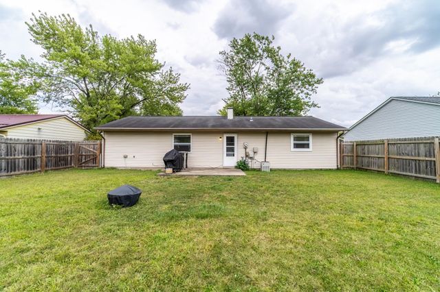 9014 Hemphill Drive, Fort Wayne, IN 46819