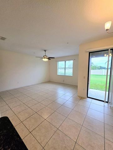 2372 SEVEN OAKS DRIVE, St Cloud, FL 34772
