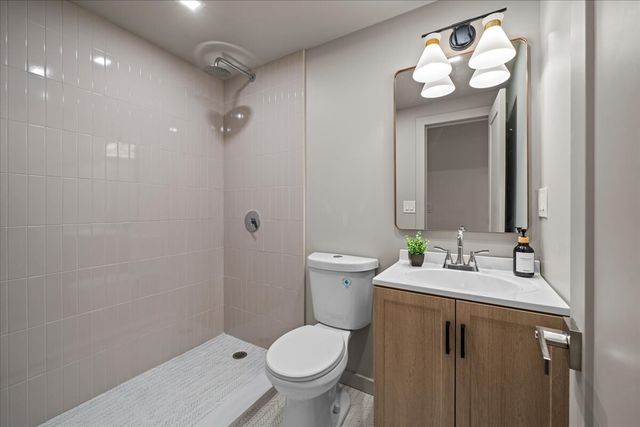 1360 BERGEN Street, New York City, NY 11213