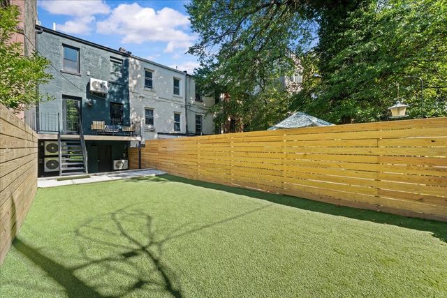 1360 BERGEN Street, New York City, NY 11213