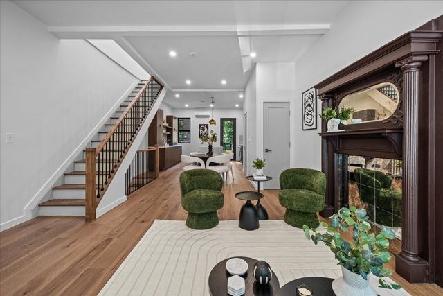 1360 BERGEN Street, New York City, NY 11213