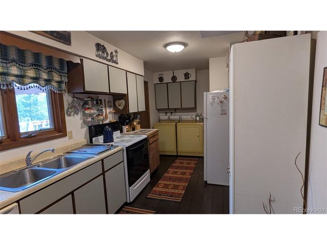 1525 Vigilante Ave, Bailey, CO 80421