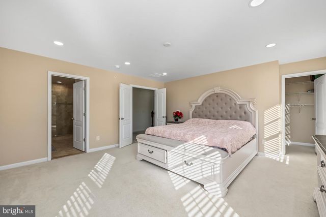 17016 BEVERIDGE DR, Dumfries, VA 22026