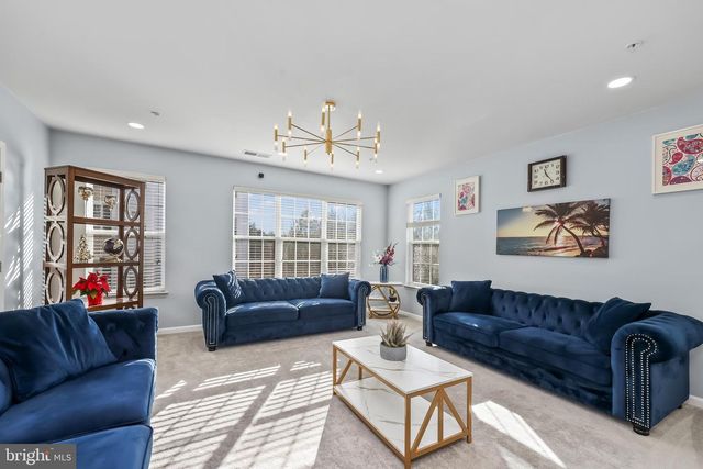 17016 BEVERIDGE DR, Dumfries, VA 22026