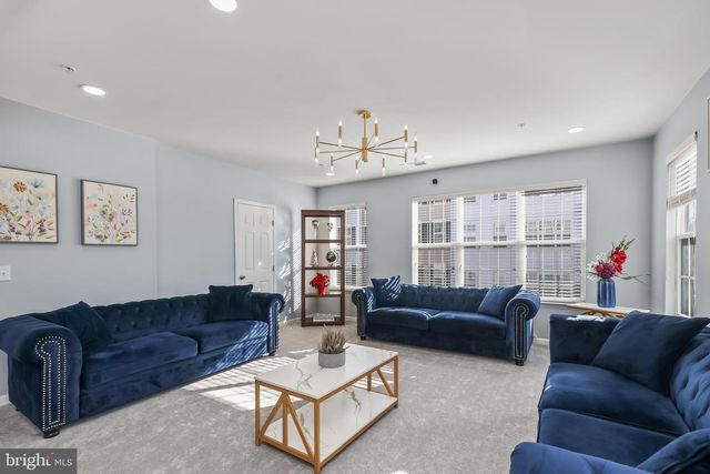 17016 BEVERIDGE DR, Dumfries, VA 22026