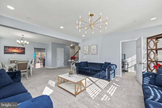 17016 BEVERIDGE DR, Dumfries, VA 22026