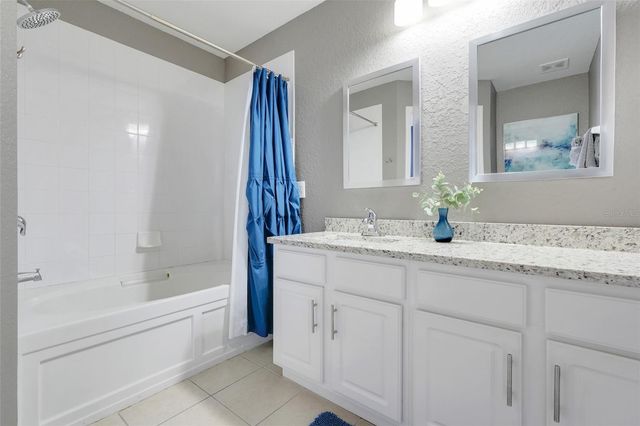 2530 MANESHAW LANE, Kissimmee, FL 34747