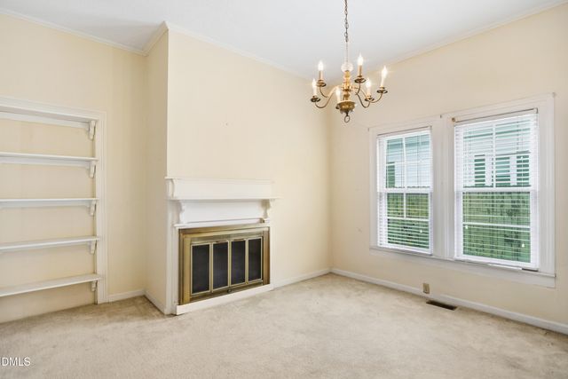 204 W Sycamore Street, Zebulon, NC 27597