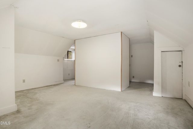 204 W Sycamore Street, Zebulon, NC 27597