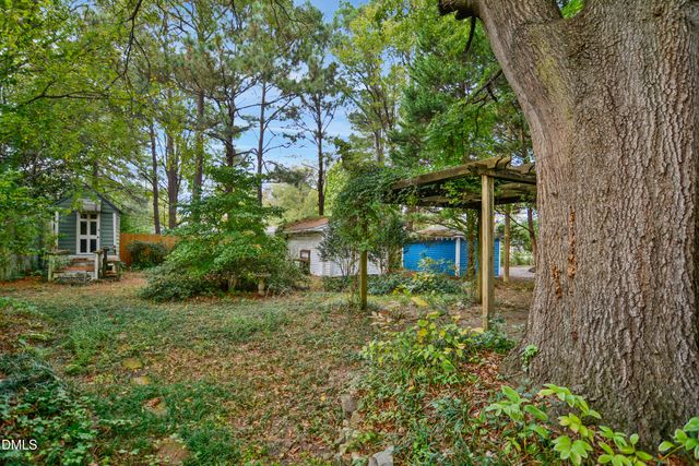 204 W Sycamore Street, Zebulon, NC 27597