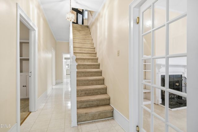 204 W Sycamore Street, Zebulon, NC 27597