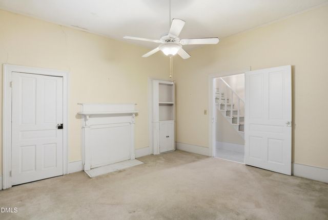 204 W Sycamore Street, Zebulon, NC 27597