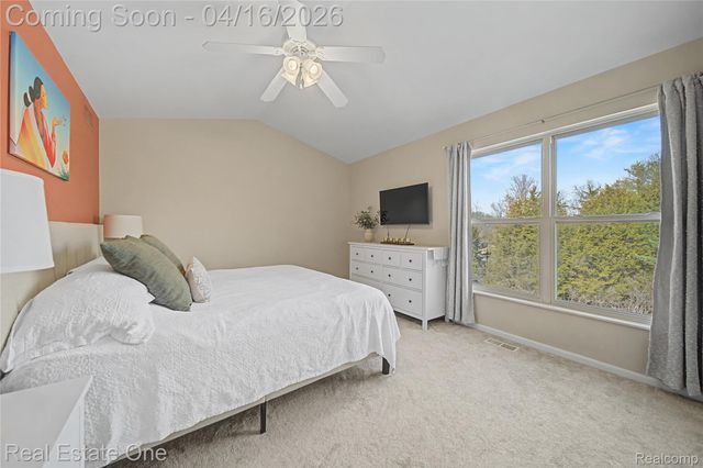 439 Brentwood Drive, Pinckney Village, MI 48169