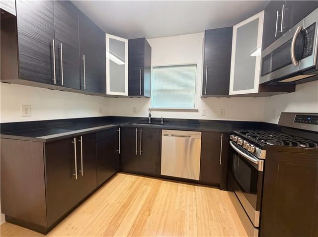 302 Summer Garden Drive, Marietta, GA 30064