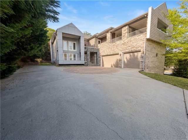 302 Summer Garden Drive, Marietta, GA 30064