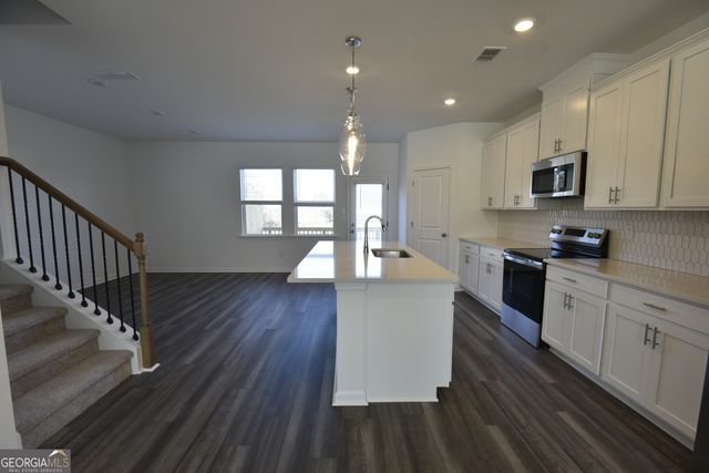 2839 Rosehall Way, Lawrenceville, GA 30044