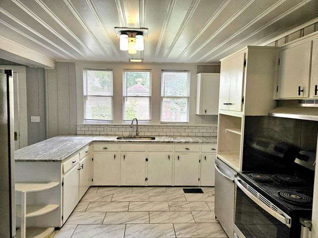 2012 6th Avenue, Columbus, GA 31904