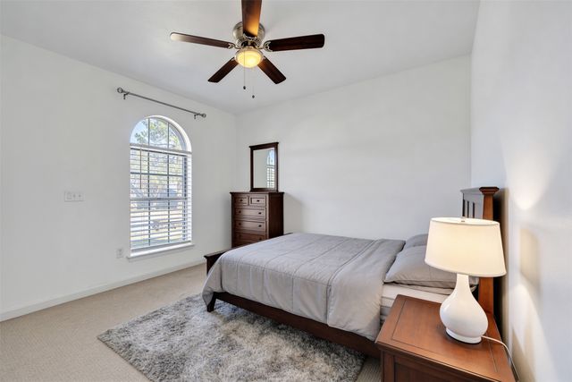 529 Ann Lois Lane, Burleson, TX 76028