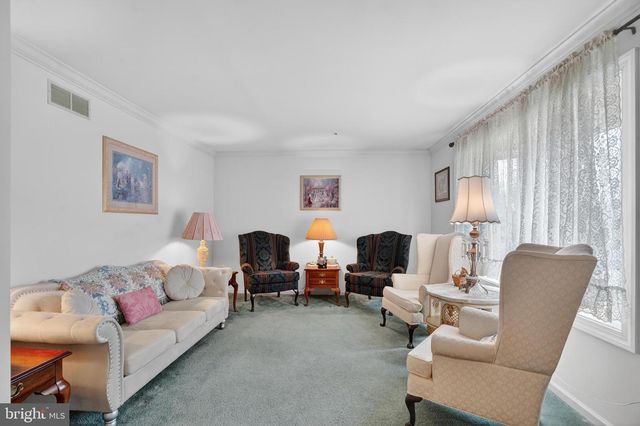 307 SHARON CT, King Of Prussia, PA 19406