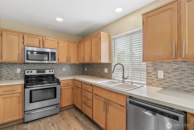 1324 181st Street Ct E, Spanaway, WA 98387