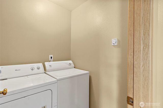 1324 181st Street Ct E, Spanaway, WA 98387