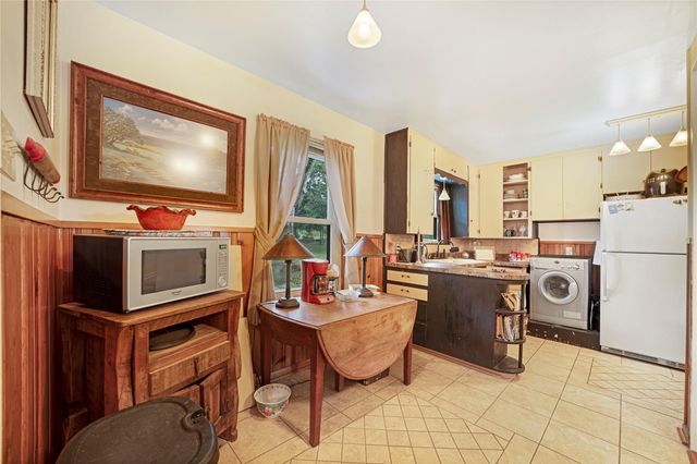 107 Mandalay LN, San Marcos, TX 78666