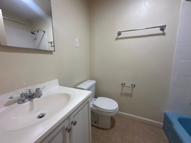 1242 Commonwealth Ave 45, Boston, MA 02134