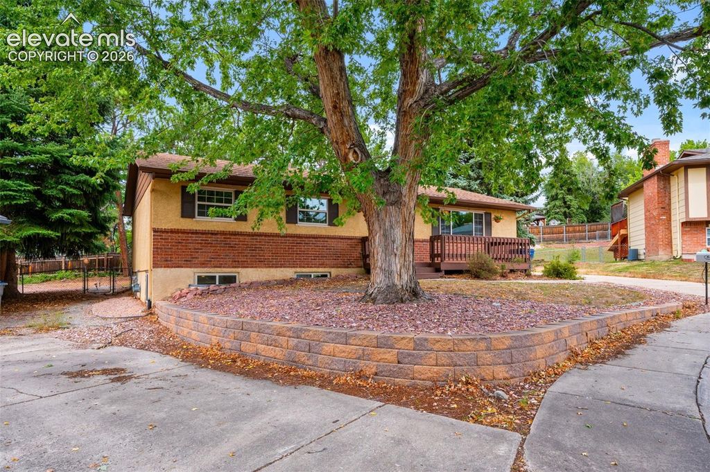 3415 Valejo Court, Colorado Springs, CO 80918 — photo 2