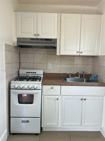 1281 NW 60th Street 6, Miami, FL 33142