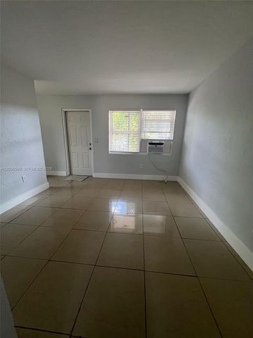 1281 NW 60th Street 6, Miami, FL 33142