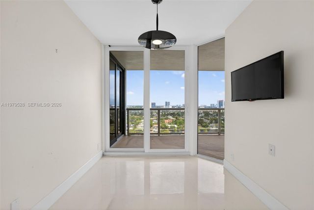 3600 Yacht Club Drive 1802, Aventura, FL 33180