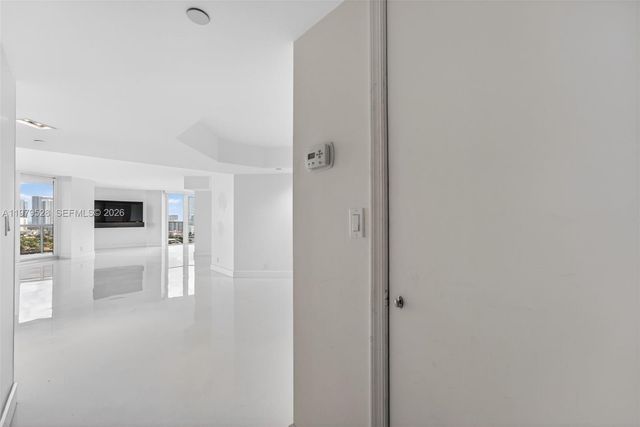 3600 Yacht Club Drive 1802, Aventura, FL 33180