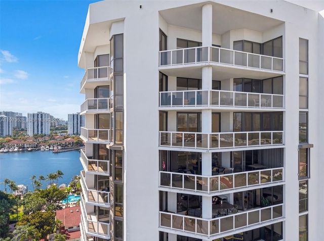 3600 Yacht Club Drive 1802, Aventura, FL 33180