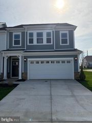 10581 GREAT BASIN PL, White Plains, MD 20695