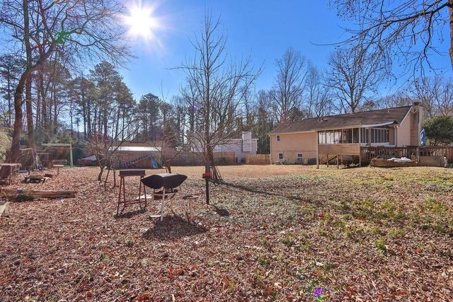 869 Falcon Crest Drive, Lawrenceville, GA 30043