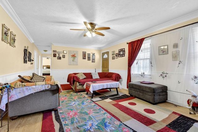 869 Falcon Crest Drive, Lawrenceville, GA 30043