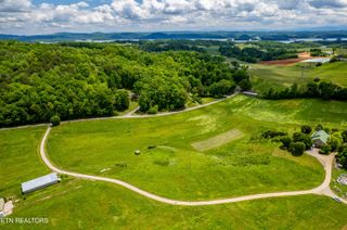 5R2 Greenlee Rd, Rutledge, TN 37861