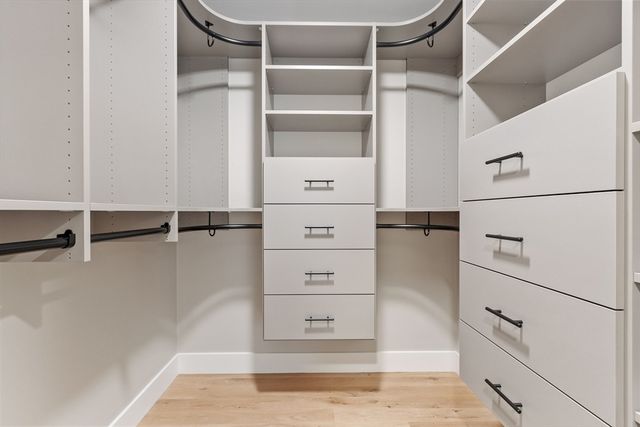 385 Green Road, Bolton, MA 01740