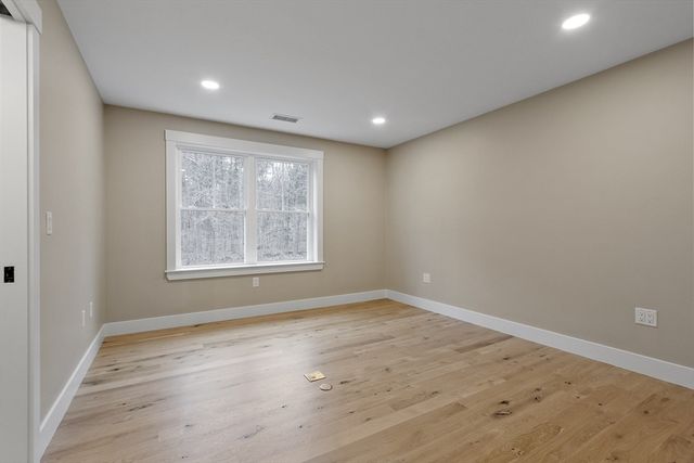 385 Green Road, Bolton, MA 01740