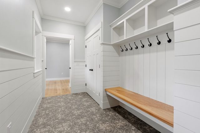 385 Green Road, Bolton, MA 01740