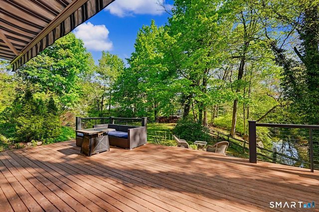 49 Newtown Avenue, Norwalk, CT 06851