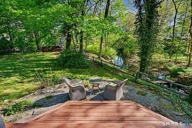 49 Newtown Avenue, Norwalk, CT 06851