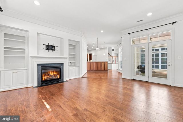 42717 EXPLORER DR, Brambleton, VA 20148