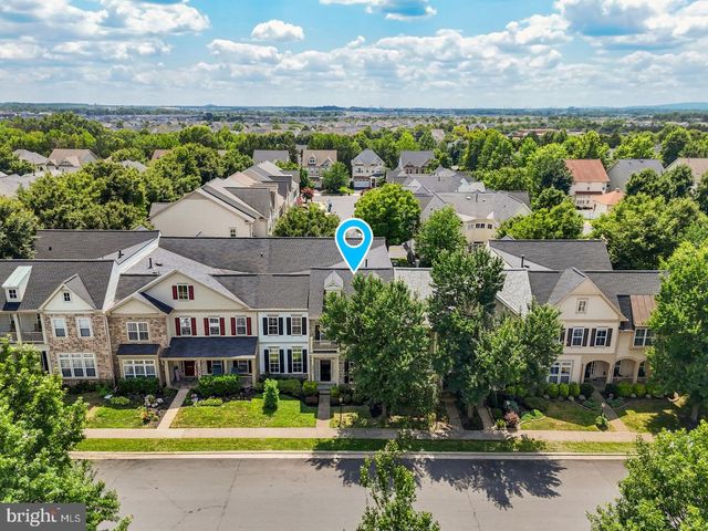 42717 EXPLORER DR, Brambleton, VA 20148