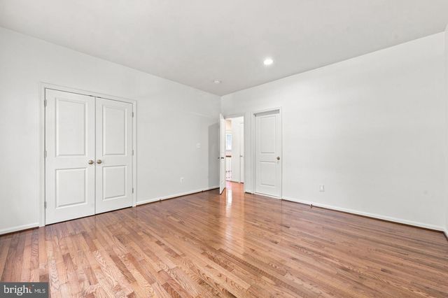 42717 EXPLORER DR, Brambleton, VA 20148