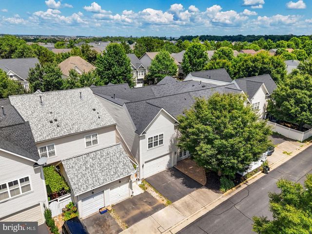 42717 EXPLORER DR, Brambleton, VA 20148