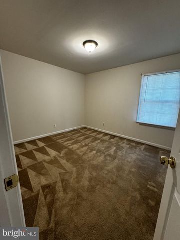 5088 BLARNEY ST, Fredericksburg, VA 22407